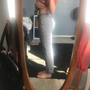 Black a white checkered pants